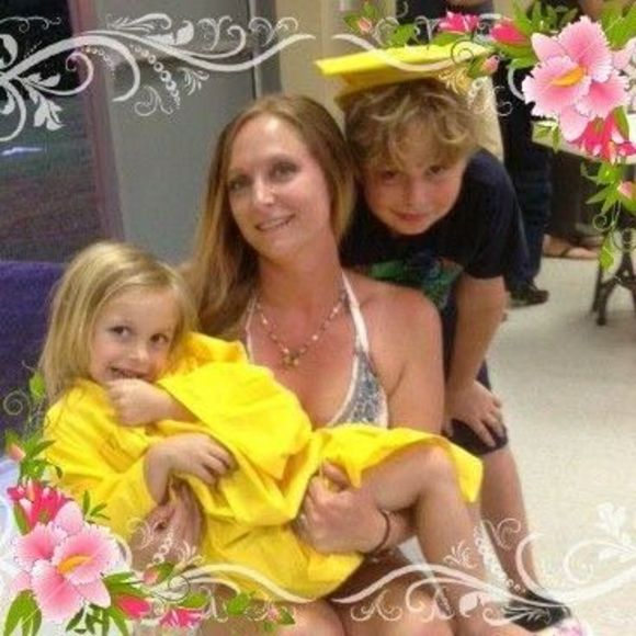 Meet your Posher, Jessica - Picture 1 of 1